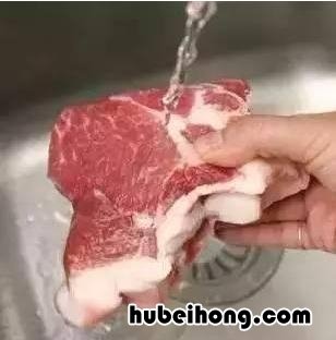 肉冻成冰块了怎么办 肉冻硬了怎么办