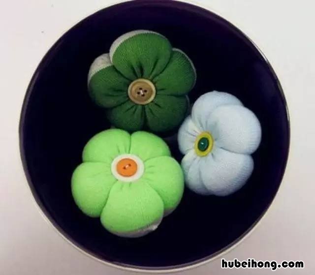 旧袜子换新袜子 旧袜子有什么迷信说法