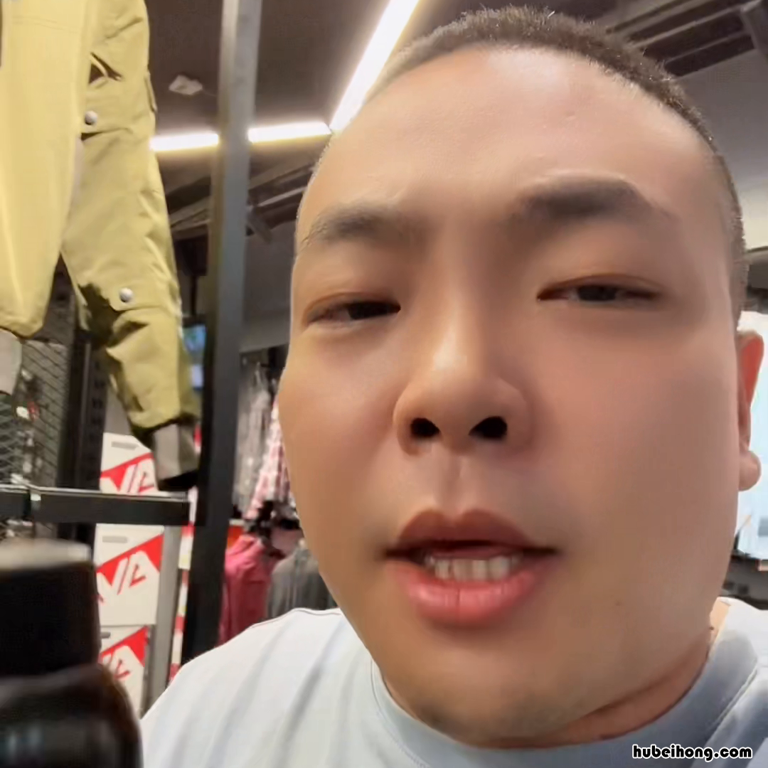 头盔内衬不能拆卸,如何清洗视频教学 头盔怎么拆卸内衬硬泡沫