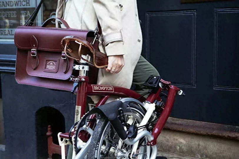 男人用什么包比较适合? 男人拿什么包高端上档次