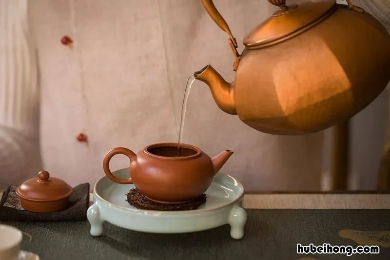 紫砂壶的选购要点 从哪三个方面去选购紫砂壶?