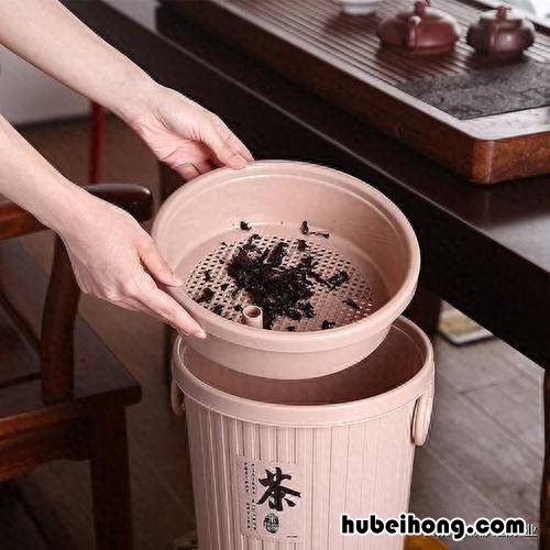 茶叶渣有什么功效 茶叶渣可以用来做什么