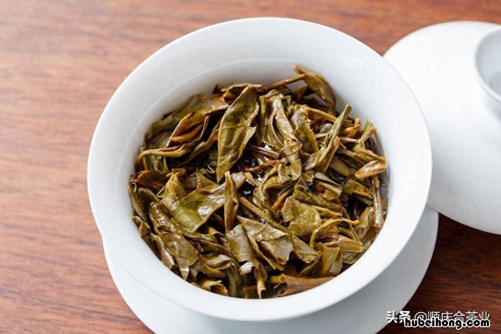 茶叶渣有什么功效 茶叶渣可以用来做什么