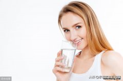 女人肤色暗沉发黄怎么调理 女人肤色暗黄怎么办