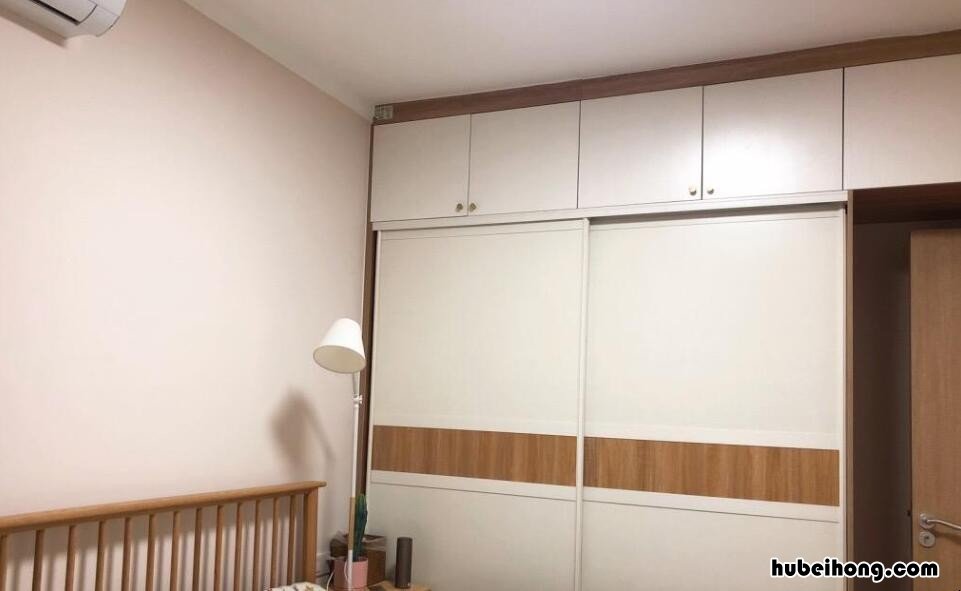 日式衣柜门有什么样式 日式衣柜推拉门效果图