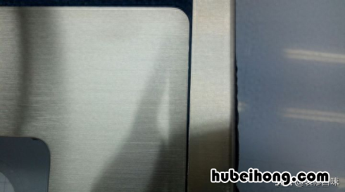 水槽有水垢怎么样清洗 水槽发臭如何解决