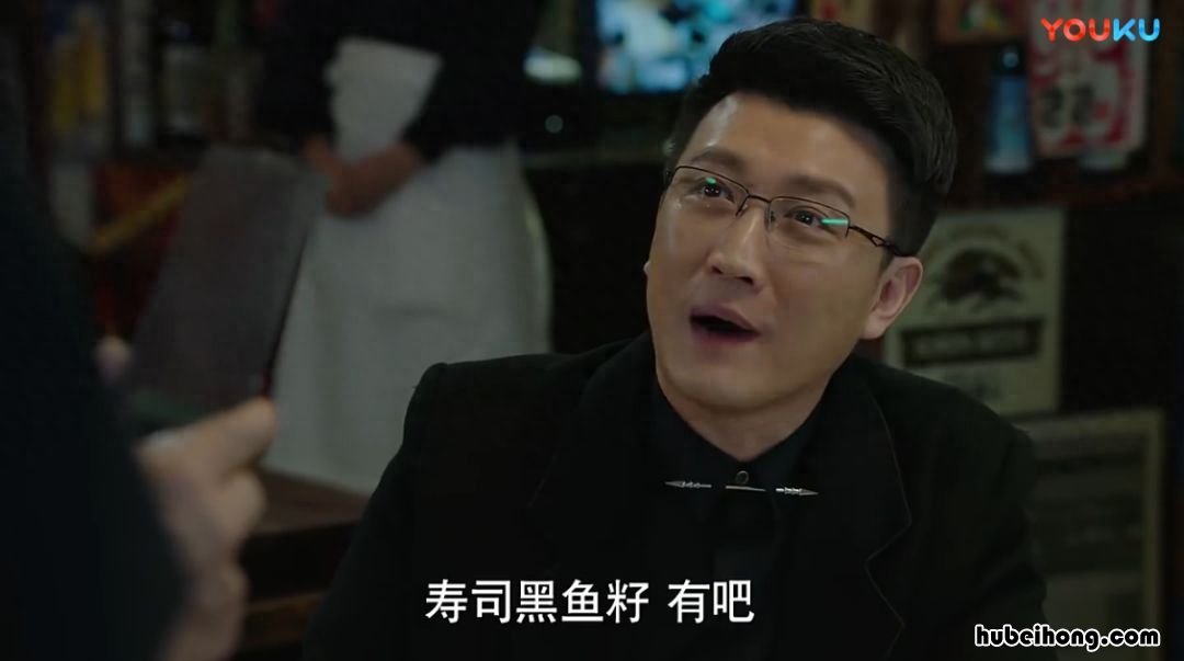 如何在饭局上hold住全场 如何在饭局上hold住全场人