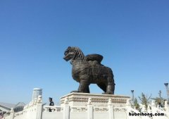 必承其重是什么意思 欲戴王冠必承其重出自哪里