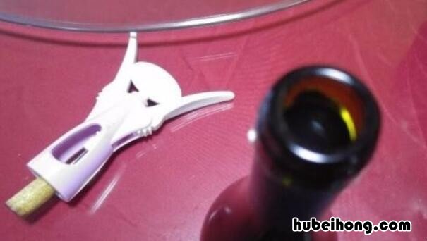 怎么开葡萄酒木塞 开葡萄酒木塞的方法没有工具