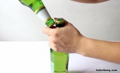 怎么开酒瓶盖 如何轻松开酒瓶盖子