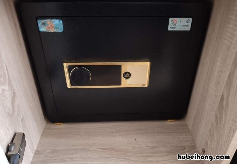 指纹保险柜常见问题及解决方法有哪些 保险柜的指纹为什么录不了