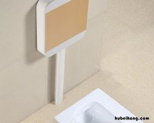 蹲便器水箱盖怎么打开 蹲便器水箱盖怎样打开
