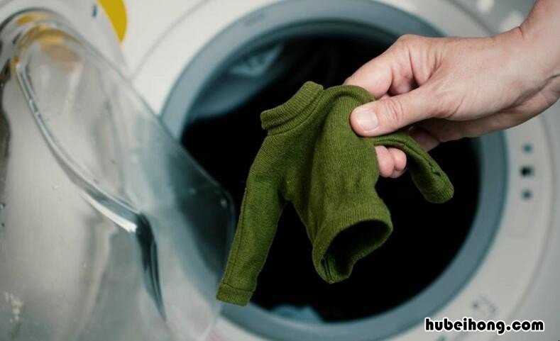 毛衣洗缩水了怎么复原 毛衣洗缩水了怎么复原回来