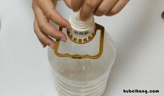 油桶油垢太厚了怎么去除 怎样去除油桶里面的油