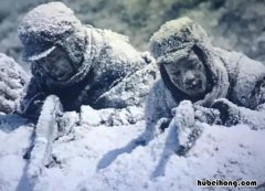 歌颂英雄的句子有哪些 歌颂英雄的句子有哪些呢