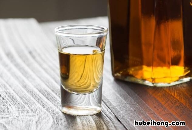 玻璃杯的优点是什么 玻璃杯的缺点及改进措施
