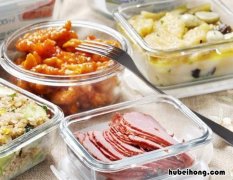 玻璃饭盒盖子被吸住了怎么办 保鲜盒盖子遇热下凹了怎么办
