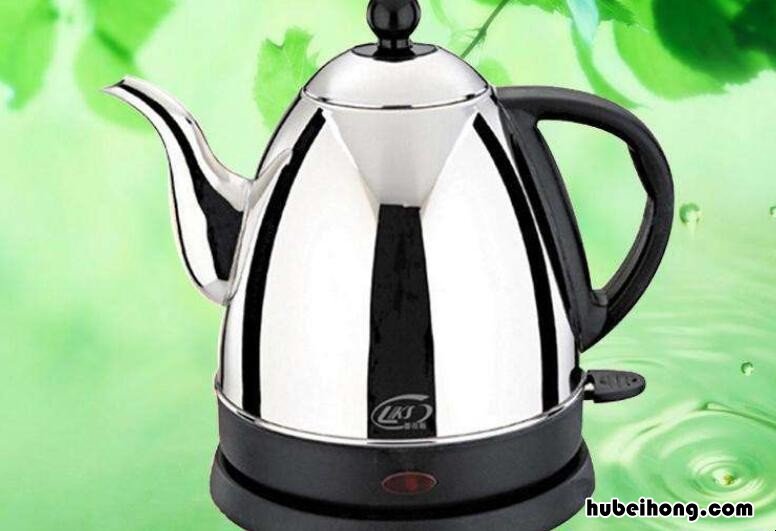 电热水壶使用注意什么 电热水壶的操作规范和使用注意点