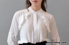 白色衣服被染色怎么办 衣服洗串色了怎么恢复原来的颜色