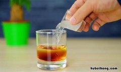 碱溶液和碱性溶液的区别是什么 碱溶液和碱性溶液哪个范围大