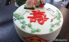 祝福老人生日的诗句有哪些 祝福老人生日的诗句有哪些呢图片