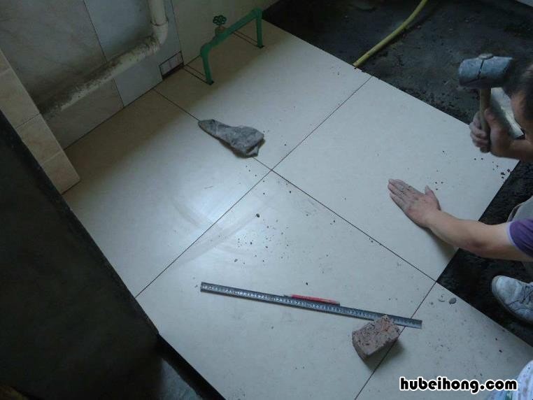贴瓷砖的注意事项有哪些 贴瓷砖讲究