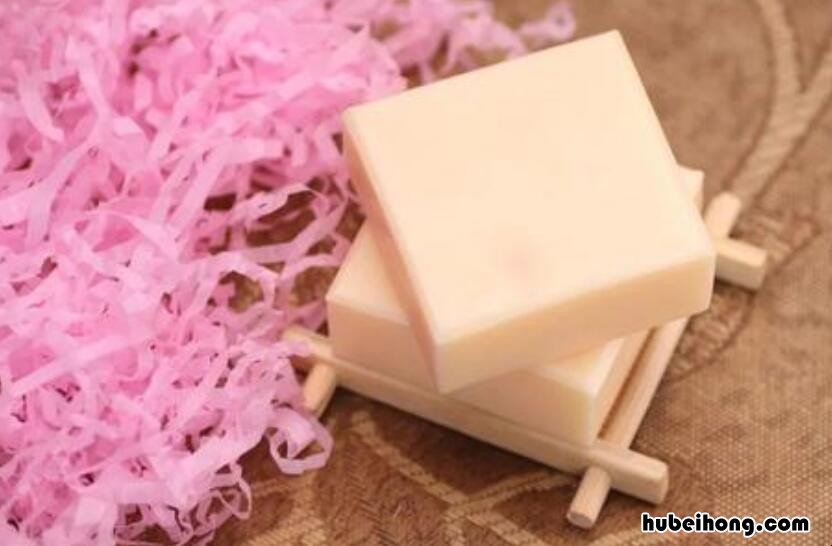 透明皂是碱性的吗 透明皂成分是什么东西