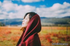 表示时间过得快的句子有哪些 表示时间过得快的句子有哪些四年级