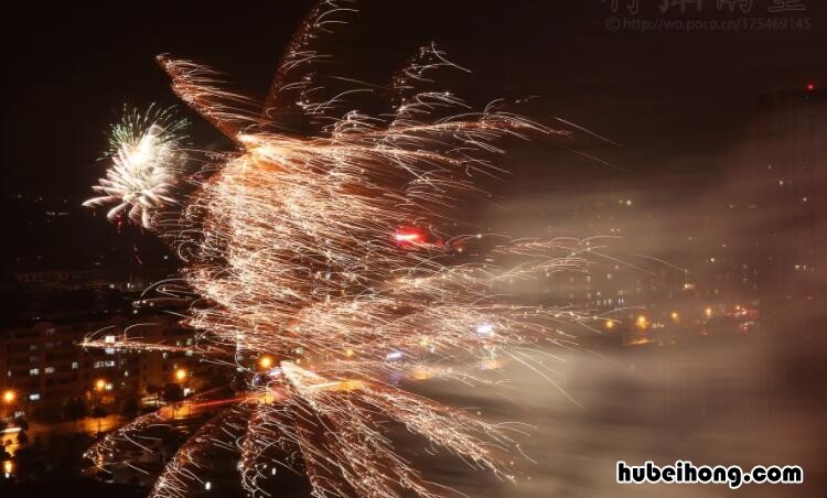 火树银花不夜天的意思是什么 火树银花不夜天全诗书法