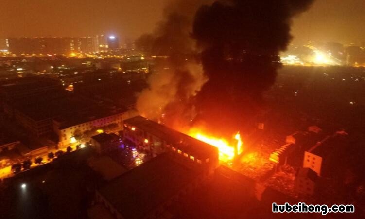 煤气爆炸的条件有哪些 煤气爆炸的条件有哪些表现