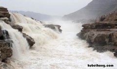 雄浑的反义词是什么 雄浑近义词是