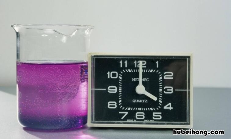 高锰酸钾与浓盐酸反应方程式是什么 高锰酸钾和浓盐酸反应的方程式和离子方程式