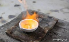 黄金用打火机烧后变黑是怎么回事 黄金用打火机烧出来黑的是不是增大金子