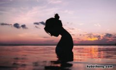 突然间心里难受想哭的句子有哪些 突然心里好难受想哭