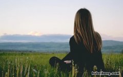 等待一个人的经典句子有哪些 等待一个人的经典句子有哪些图片带文字