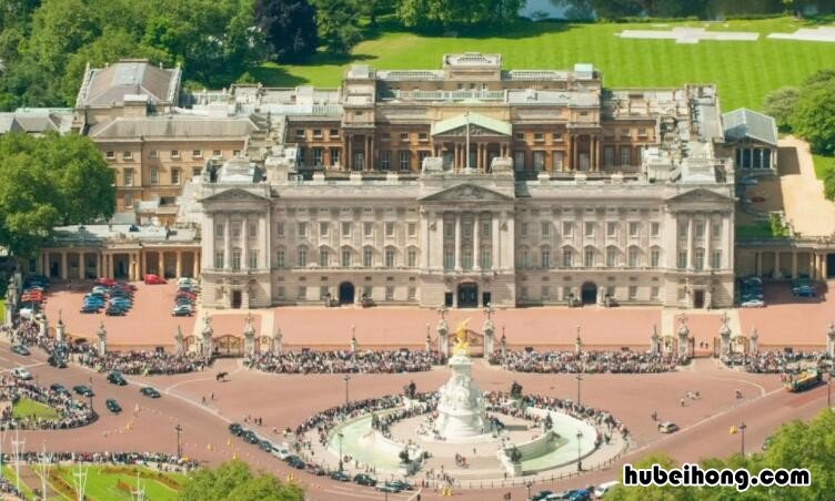 英国的标志性建筑物有哪些 英国的标志性建筑物有哪些名称图片