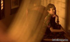 赞美穿旗袍女人的句子有哪些 穿旗袍的女人赞美词语